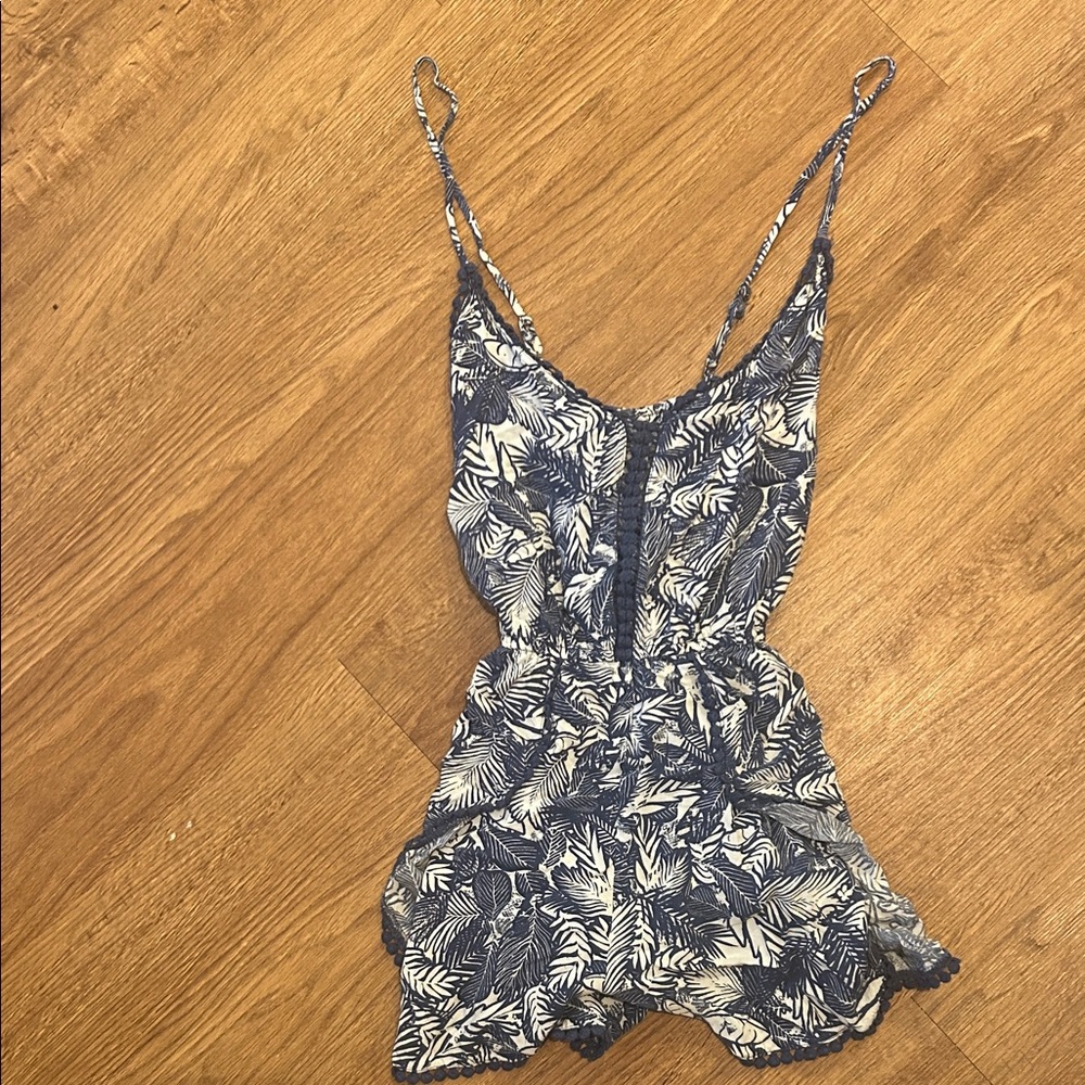 Xhilaration Blue and White Leaf Print Romper